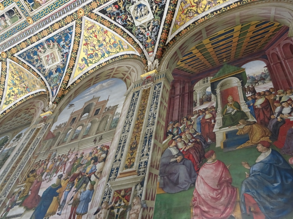 Wall and lower ceiling detail of Siena cathedral's library